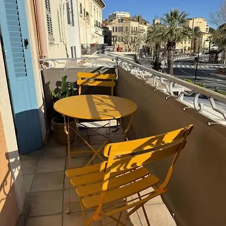 Casa de Férias Maison De Village Renovee Avec Vue Exceptionnelle *
